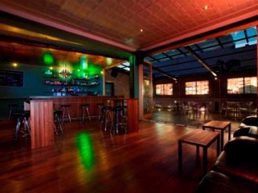 Universal Bar, Function venues in Northbridge