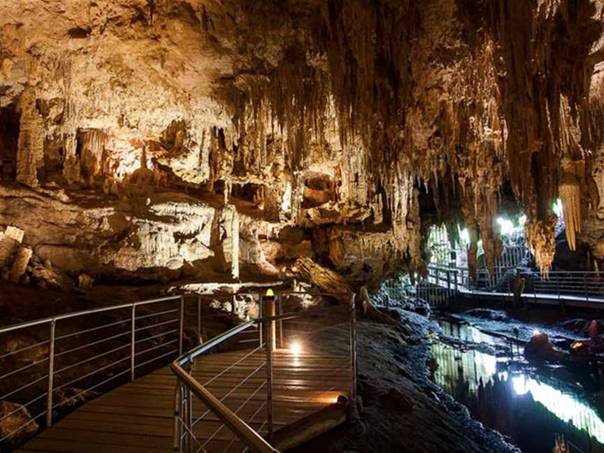 Lake Cave Events Deck, Function venues in Margaret River