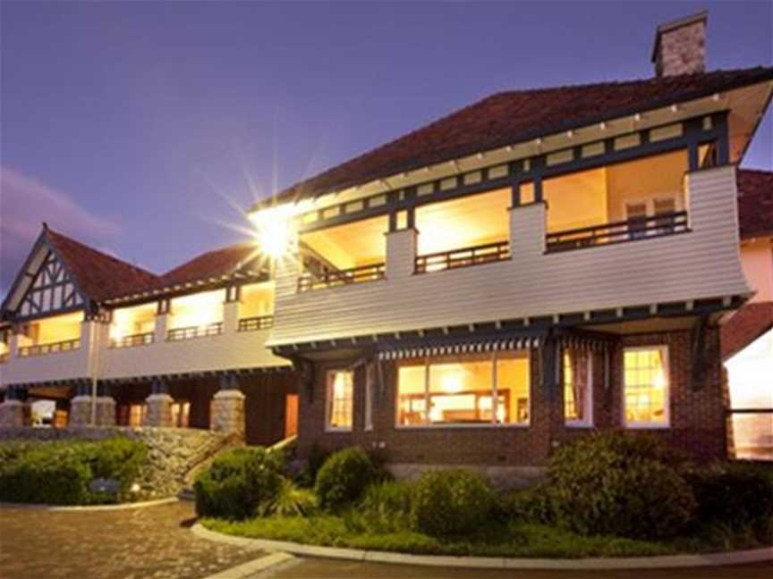 Caves House Hotel