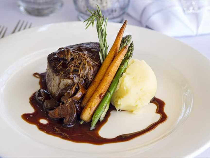 Grilled Fillet of Harvey Beef Béarnaise on a Red Wine and Wild Muchroom Glaze