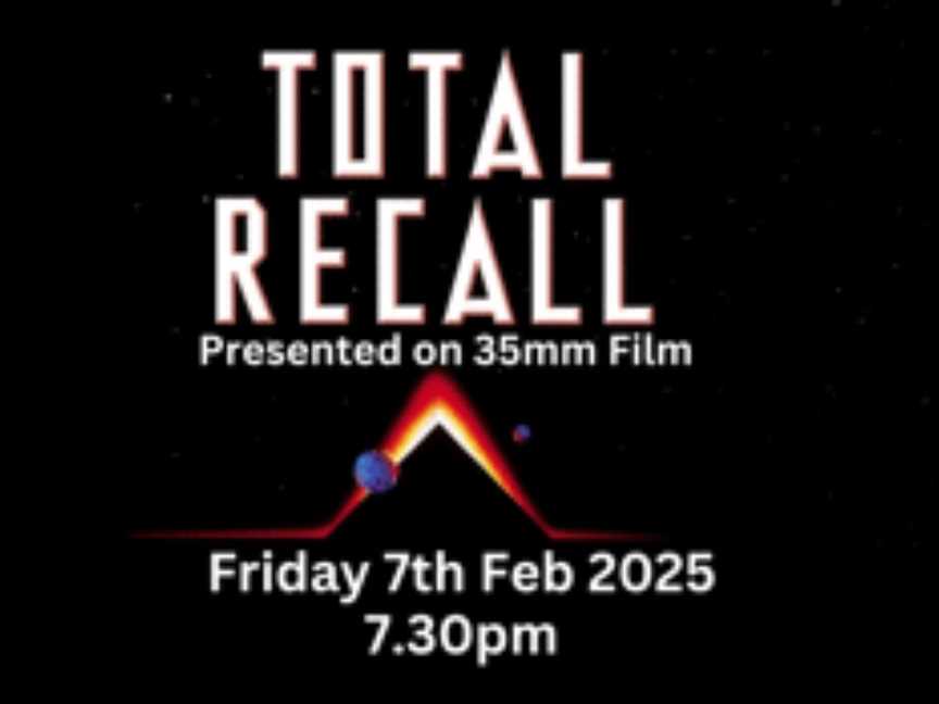 Total Recall, Events in Como