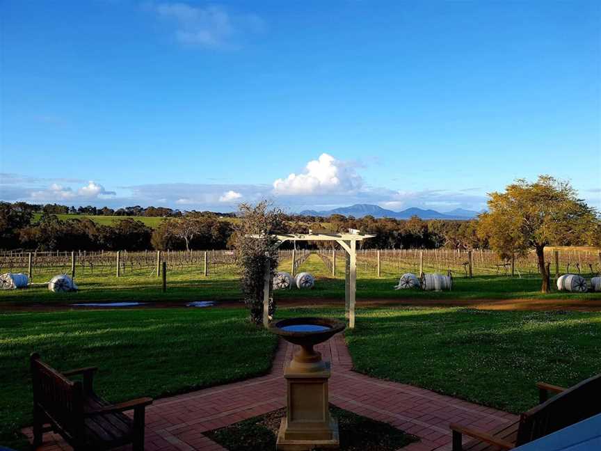 Arcadia Wines, Wineries in Kendenup