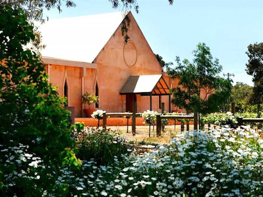 Western Range Wines, Wineries in Lower Chittering