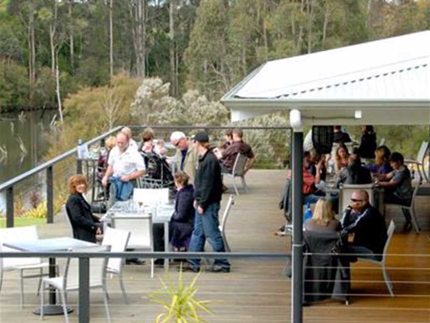 Silkwood Wines, Wineries in Pemberton