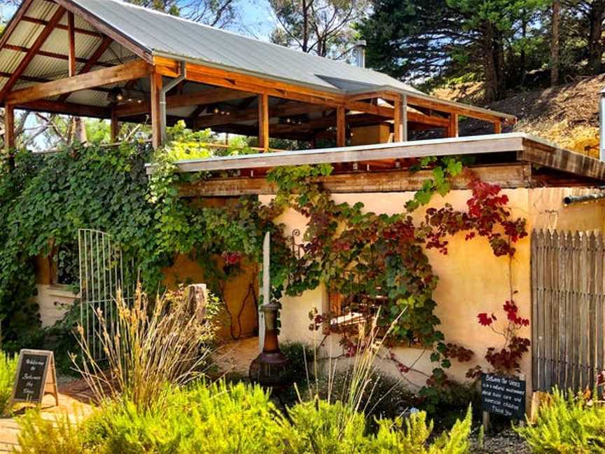 Between the Vines, Longwood, South Australia