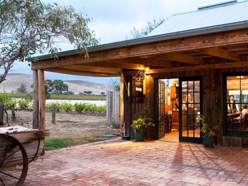 Charles Melton, Wineries in Tanunda