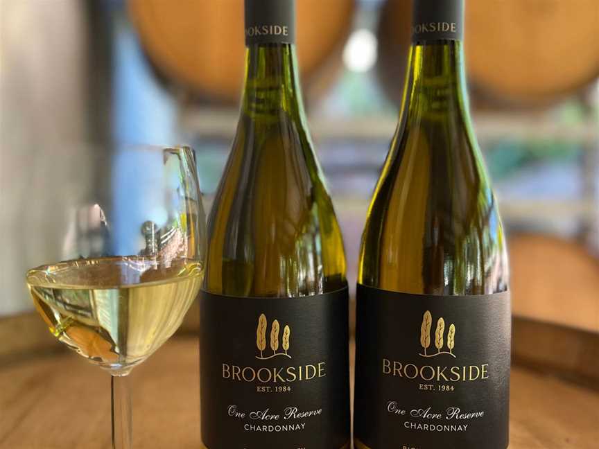 Brookside Vineyard & Kitchen, Wineries in Bickley