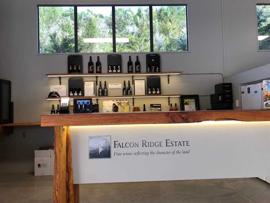 Falcon Ridge Estate, Wineries in Spring Grove