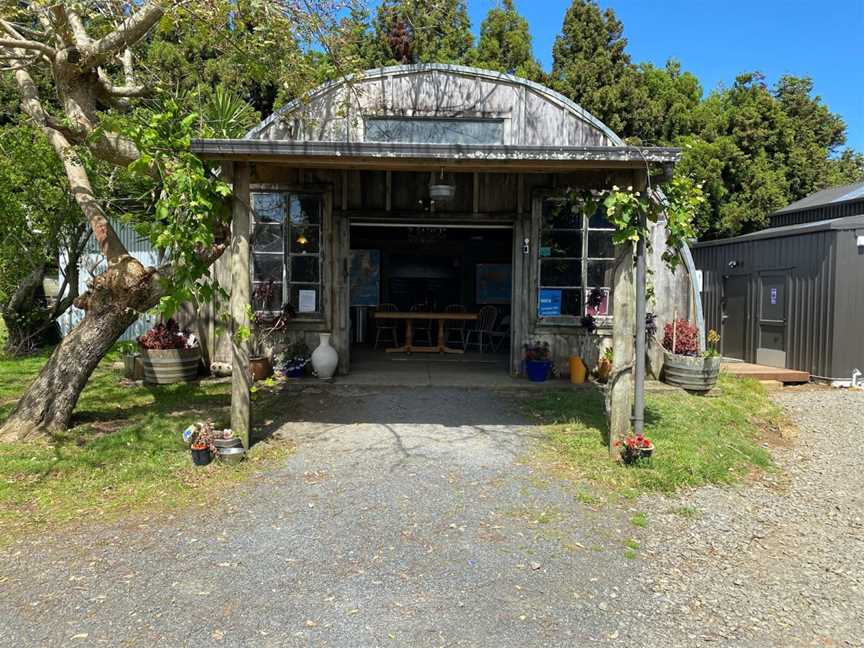 Fat Pig Vineyard, Waipapa, New Zealand