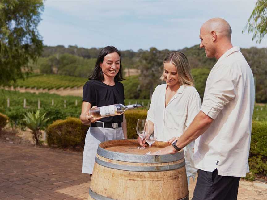 Deep Woods Estate, Wineries in Yallingup