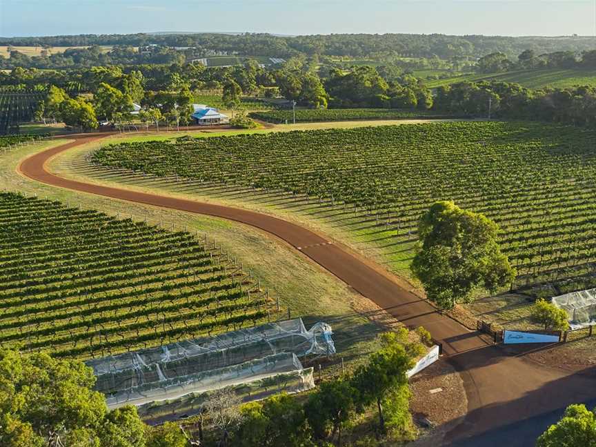 Evans and Tate, Wineries in Wilyabrup