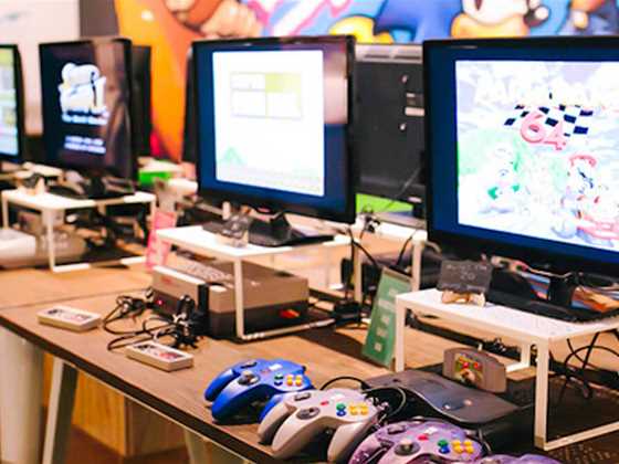 5 nostalgic arcades to visit this winter