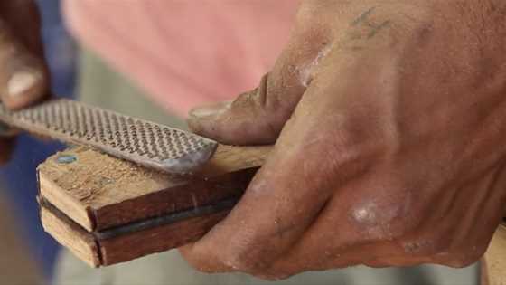 Lost Blades: how a Kimberley Indigenous blade-maker became a national arts award finalist