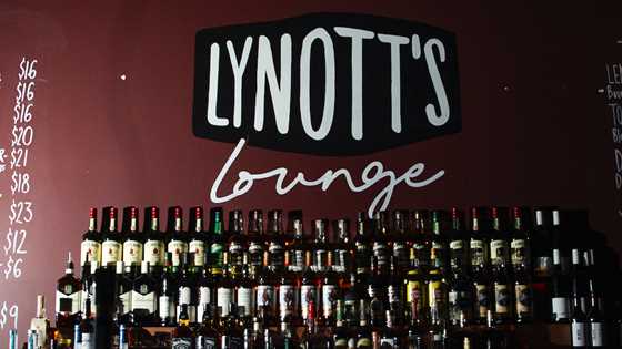 Lynott's Lounge